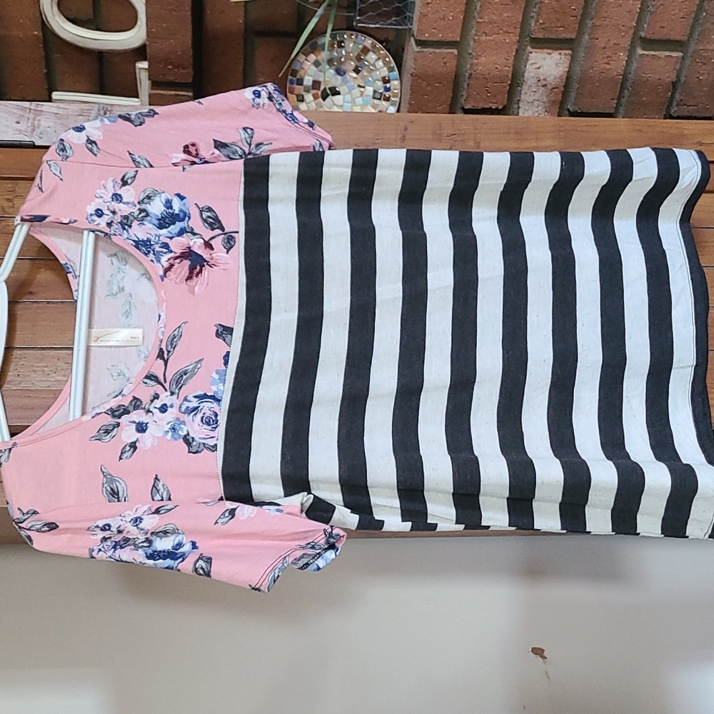 Womens shirt, S